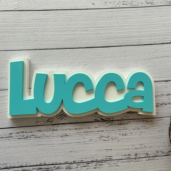 Nomes em Sobreposição Decoração de Bebê