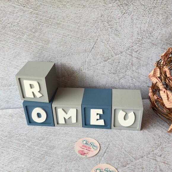 Pocoyo 6x6cm - Decoração de Festa Infantil