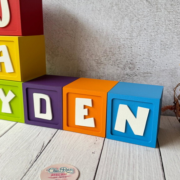 Pocoyo 8x8cm - Decoração de Festa Infantil