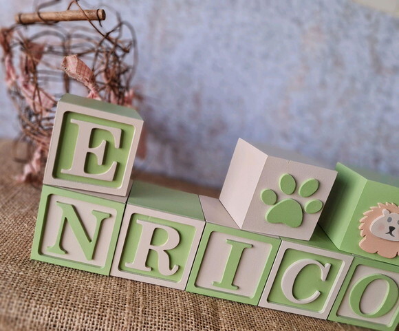 Tema Safari Cubos com Nome Decoração Bebê e Maternidade 6cm