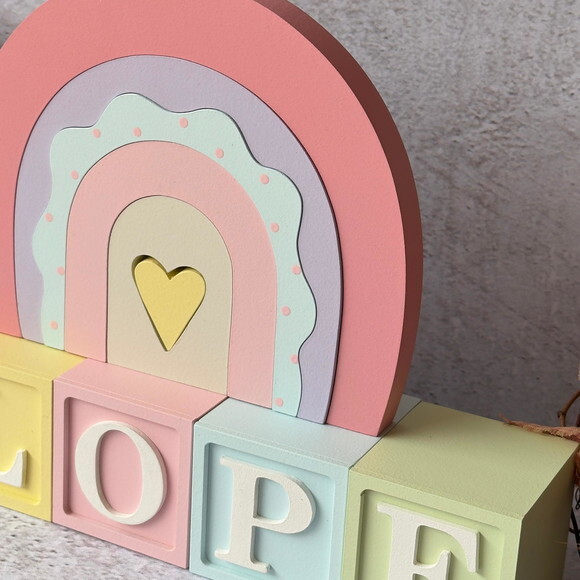 Tons Pastel Cubos 6x6cm Ts + Arco Íris Boho - Decoração Bebê