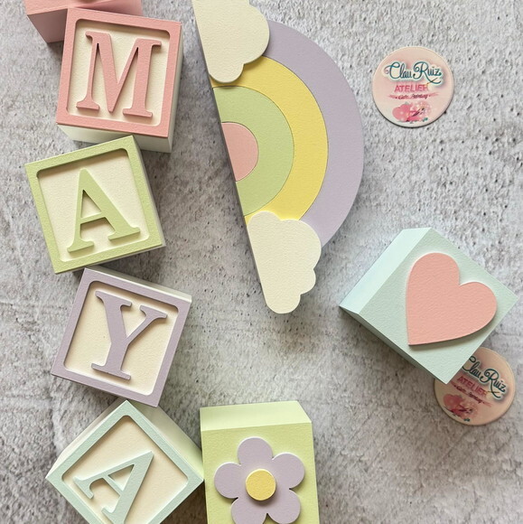 Tons Pastel Cubos 6x6cm Ts + Arco Íris. Decoração Bebê