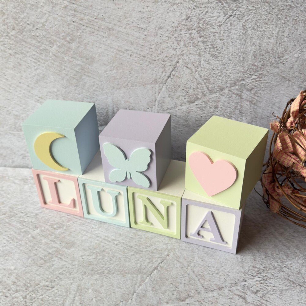 Cubos Personalizados 6x6 cm em MDF para Quarto de Bebê - Enfeite