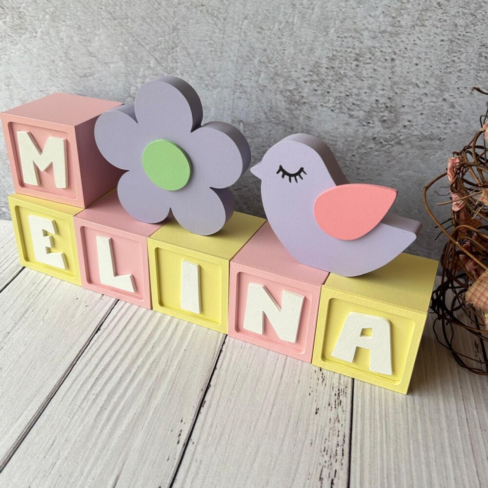 Cubos Decorativos Personalizados 6x6 cm com Passarinho 8 cm e Flo
