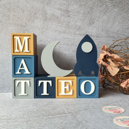 Astronauta Cubos 6x6cm + Foguete + Lua- Decoração Bebê