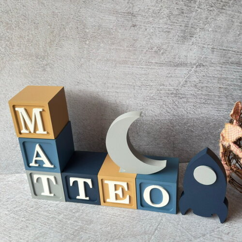 Astronauta Cubos 6x6cm + Foguete + Lua- Decoração Bebê
