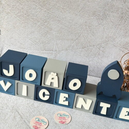 Astronauta- Cubos 6x6cm + Foguete Decoração Bebê