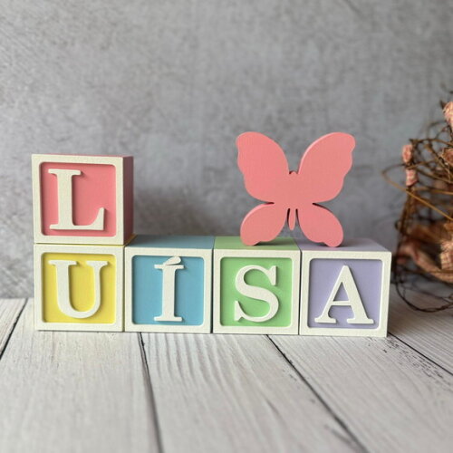 Borboletinha + Cubos 6x6cm Decoração Bebê