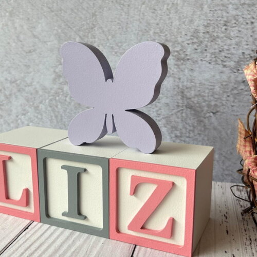 Borboletinha + Cubos 6x6cm Decoração Bebê