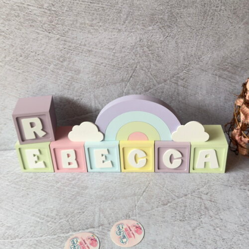 Candy Colors - Cubos 6x6cm Ts + Arco Íris. Decoração Bebê