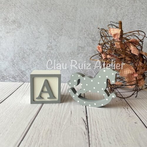 Cavalinho de Balanço + Cubo 6x6cm Ts Decoração Bebê