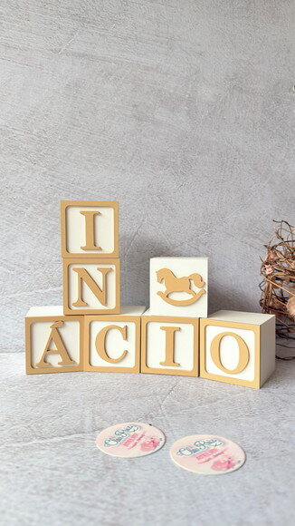 Cavalinho de Balanço + Cubos 6x6cm Ts Decoração Bebê
