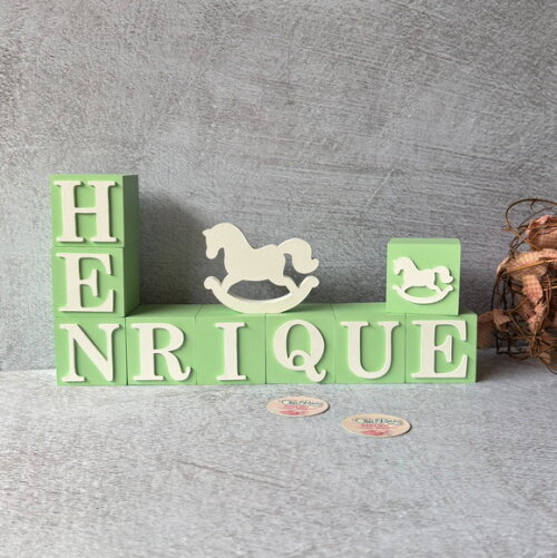 Cavalinho de Balanço + Cubos 6x6cm Ts Decoração Bebê