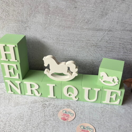 Cavalinho de Balanço + Cubos 6x6cm Ts Decoração Bebê