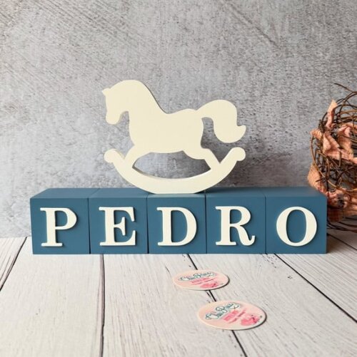 Cavalinho de Balanço + Cubos 6x6cm Ts Decoração Bebê