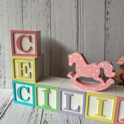 Cavalinho de Balanço + Cubos 6x6cm Ts Decoração Bebê
