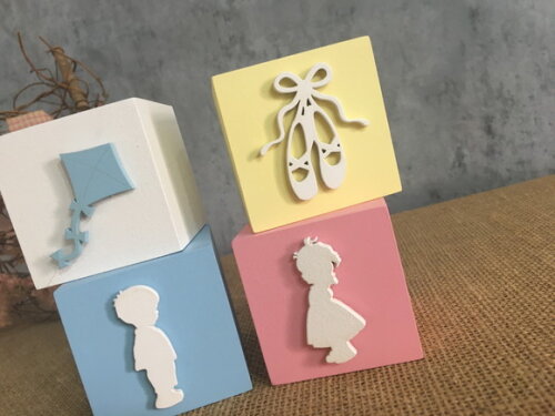 Chá de Revelação cubos 6x6cm Menino e Menina