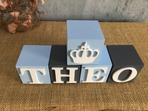 Cubos com Coroa 6x6cm