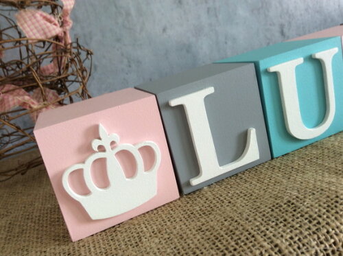 Cubos com Coroa 6x6cm