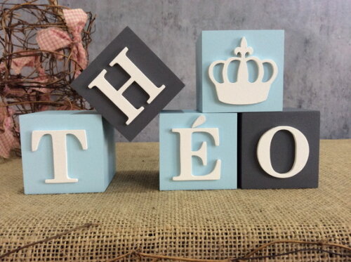 Cubos Decorativos com Coroa 6x6cm