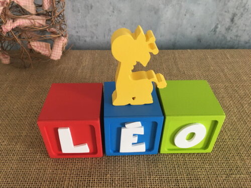 CUBOS POCOYO 6x6cm + Girafinha
