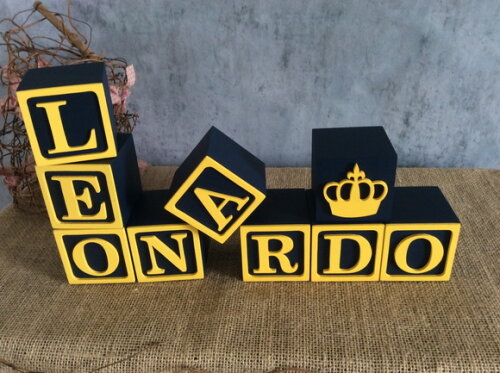 Cubos Toy Story 6x6cm com coroa