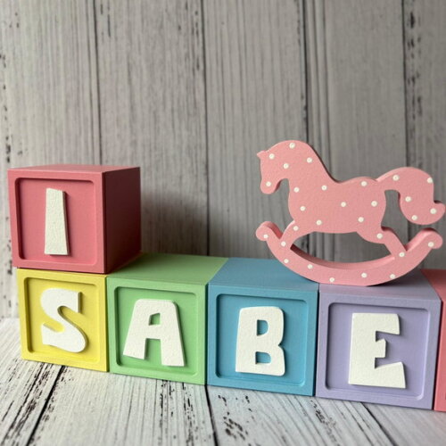 Decoração Bebê - Cubos 6x6cm + 1 Cavalinho de Balaço