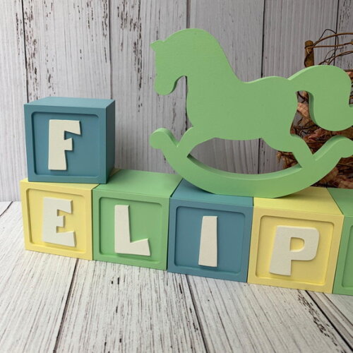 Decoração Bebê - Cubos 6x6cm + Cavalinho de Balaço