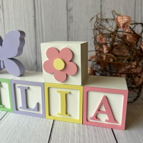 Decoração Bebê - Cubos 6x6cm Candy Ts + Borboleta