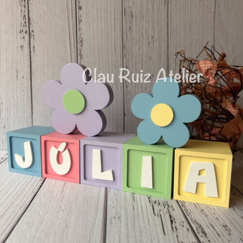 Decoração Bebê - Cubos 6x6cm Candy Ts + Dupla de Flor