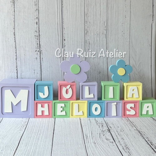 Decoração Bebê - Cubos 6x6cm Candy Ts + Dupla de Flor