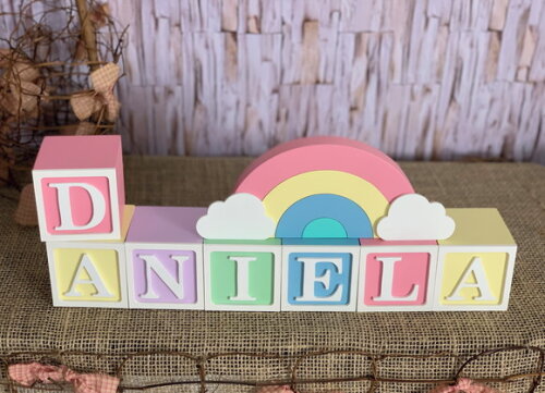 Decoração Bebê Candy Colors - Cubos 6x6cm Ts + Arco Íris.
