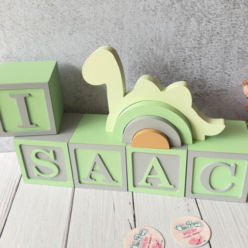 Dinossauro -arco Iris e Cubos 8x8cm - Decoração Bebê