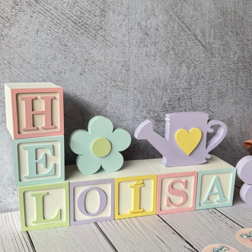 Jardim- Cubo 6x6cm Pastel- Regador- Flores Decoração Bebê