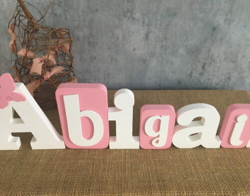 Letras de mdf -nomes Blocos Borboleta