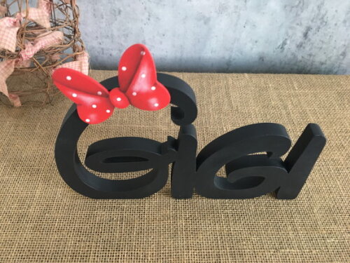 MINNIE - Letras Disney