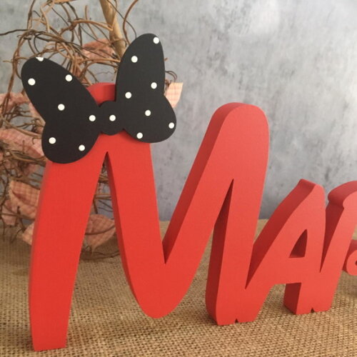 MINNIE - Letras Disney