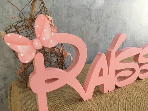 MINNIE - Letras Disney