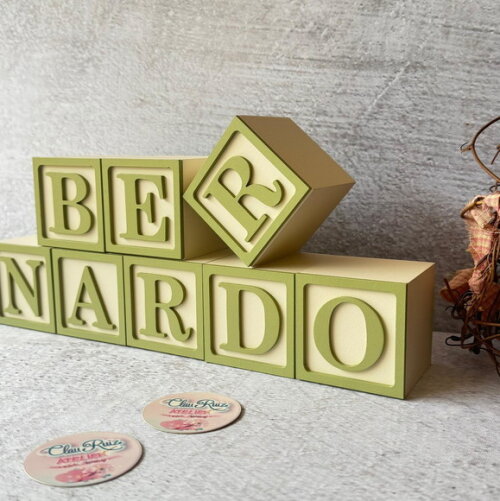 Nome com Moldura Cubos 6x6 Decoração Bebê e Criança