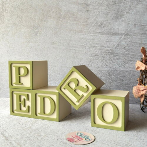 Nome com Moldura Cubos 6x6 Decoração Bebê e Criança