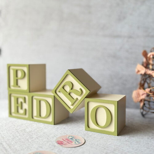 Nome com Moldura Cubos 6x6 Decoração Bebê e Criança