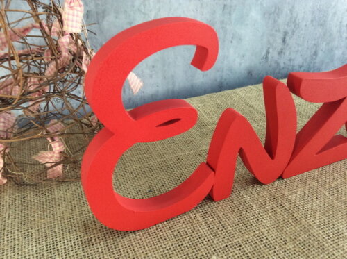 Nomes de MDF - Letra Disney - Mesa