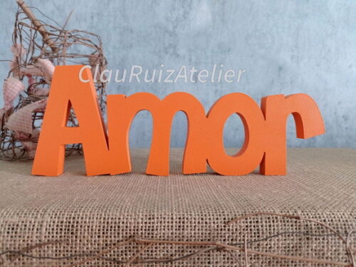 Palavras em MDF - AMOR