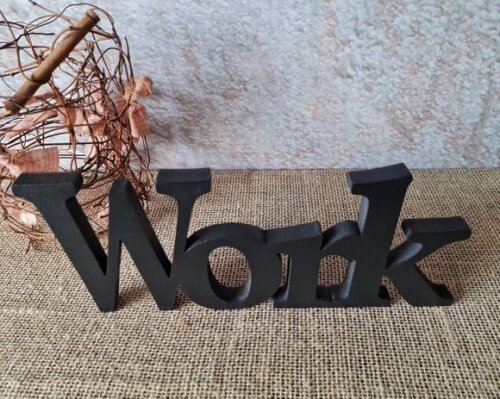 Palavras em MDF - WORK
