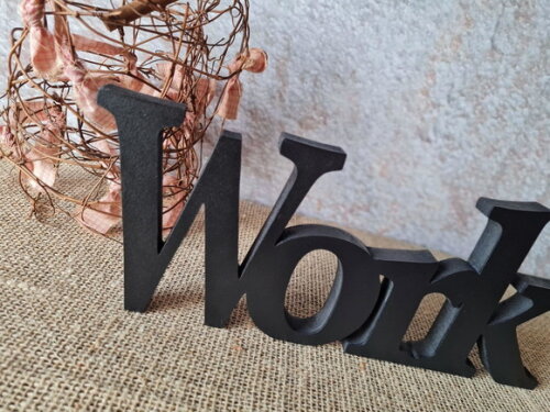 Palavras em MDF - WORK