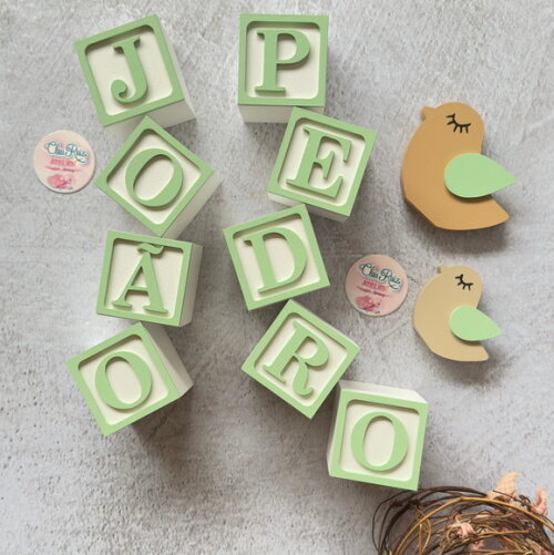 Passarinho + Cubos 6x6cm Ts - Decoração Bebê e Maternidade