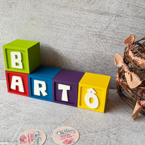 Pocoyo 6x6cm - Decoração de Festa Infantil