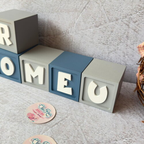 Pocoyo 6x6cm - Decoração de Festa Infantil