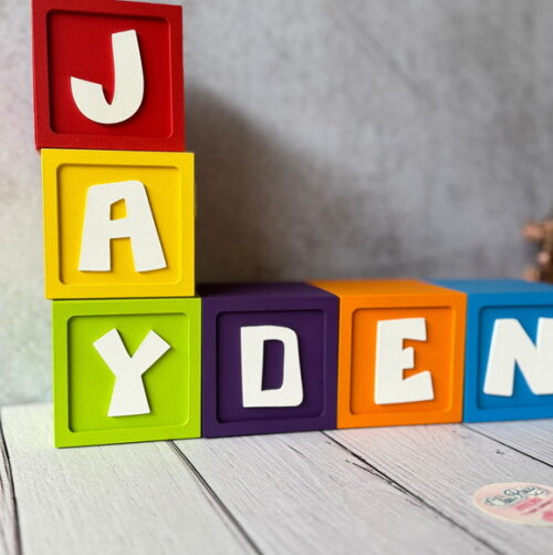 Pocoyo 8x8cm - Decoração de Festa Infantil