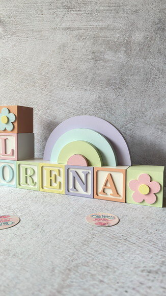 Tons Pastel Cubos 6x6cm Ts + Arco Íris. Decoração Bebê
